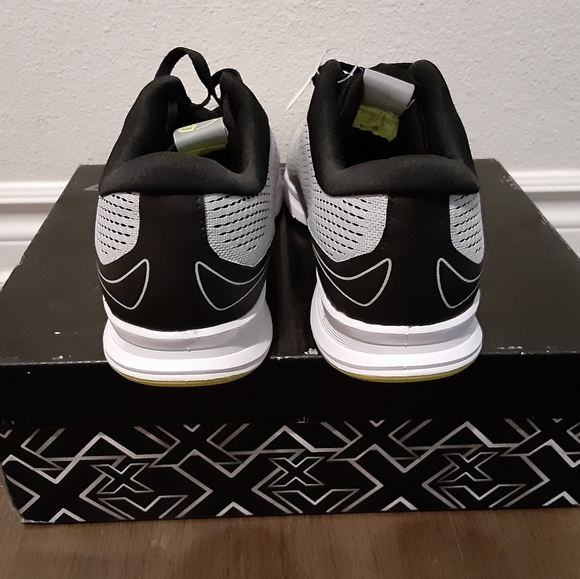 Champion - Picture 3 of 5